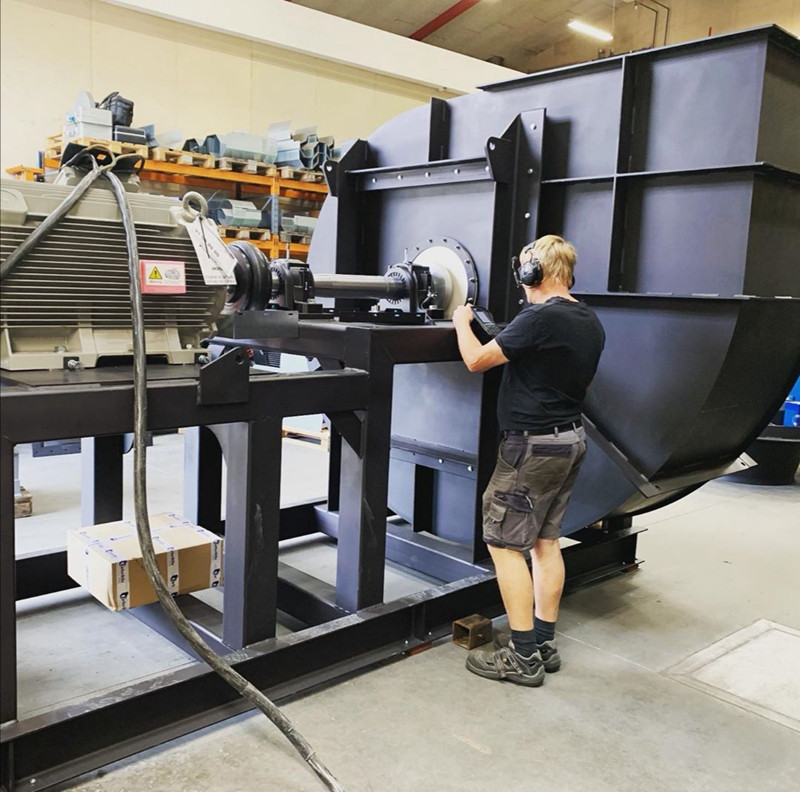 選購(gòu)離心風(fēng)機(jī)要避免什么陷阱呢? 選購(gòu)離心風(fēng)機(jī)要避免什么陷阱呢?